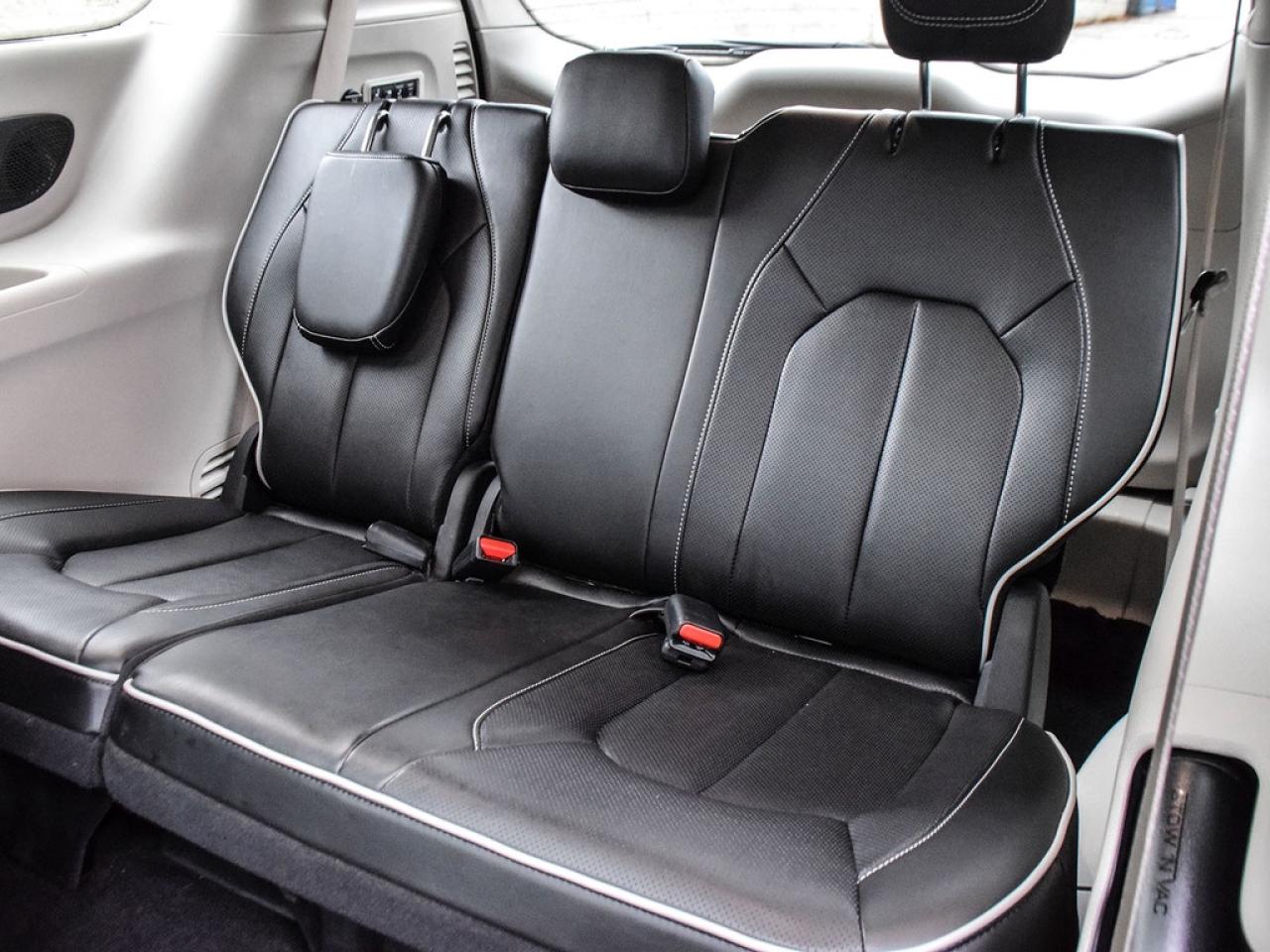 2024 Chrysler Pacifica Limited Front-Wheel Drive Passenger Van Photo