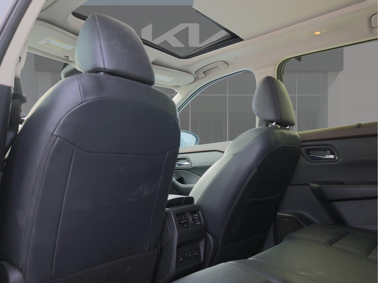 2023 Nissan Rogue SV Midnight Edition   Leather   Power Liftgate Photo