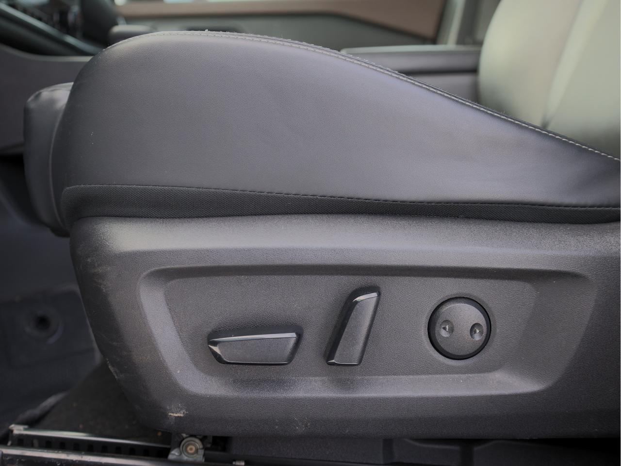 2023 Nissan Rogue SV Midnight Edition   Leather   Power Liftgate Photo