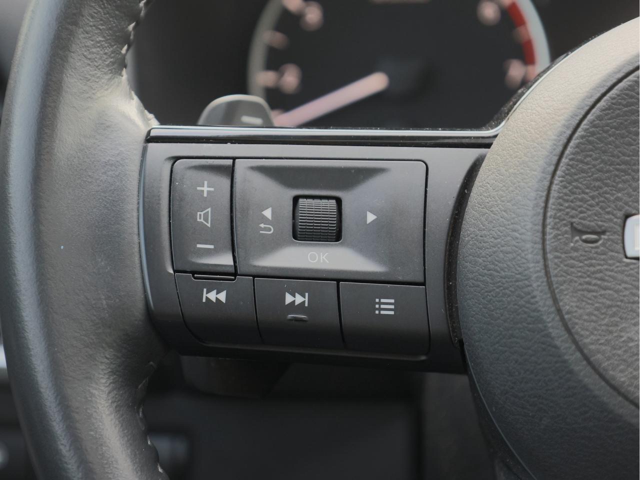 2023 Nissan Rogue SV Midnight Edition   Leather   Power Liftgate Photo