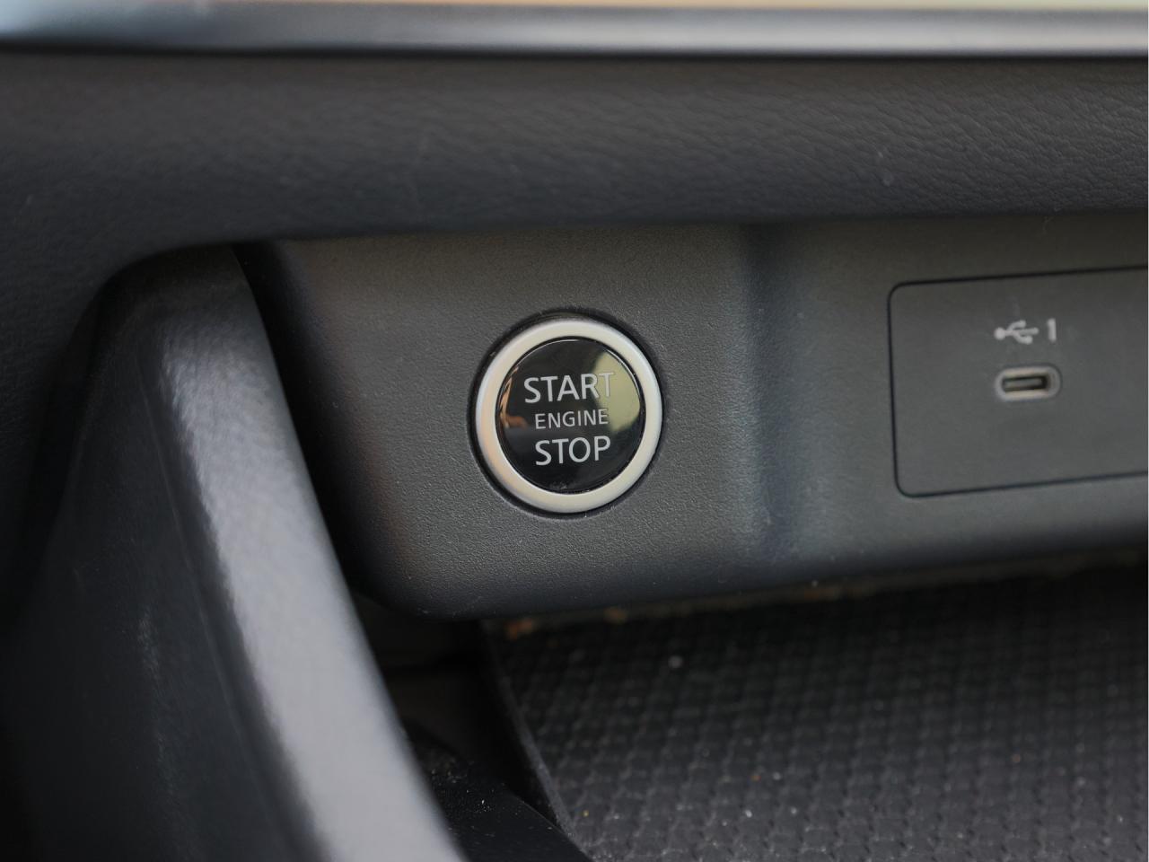 2023 Nissan Rogue SV Midnight Edition   Leather   Power Liftgate Photo