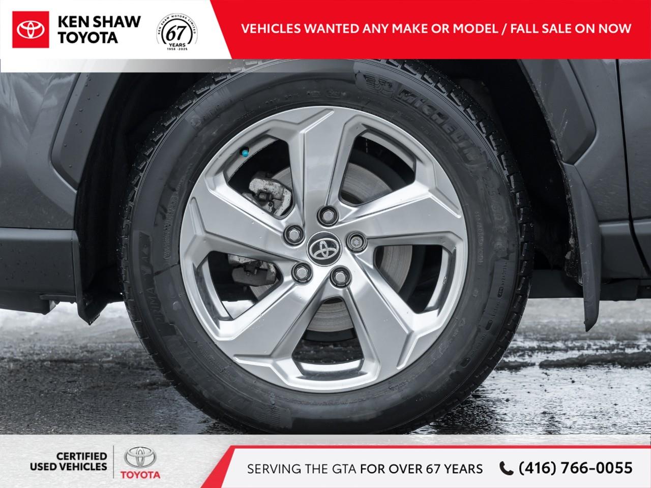 2021 Toyota RAV4 Hybrid Limited 4dr All-Wheel Drive Photo4