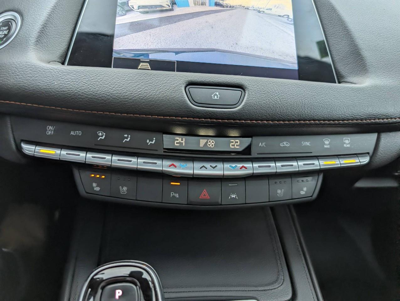 2023 Cadillac XT4 AWD 4dr Sport Photo