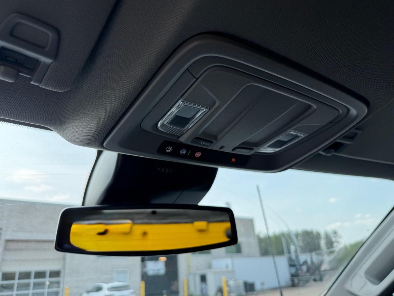 2025 GMC Sierra 3500HD 4WD Regular Cab Long Box Pro Photo