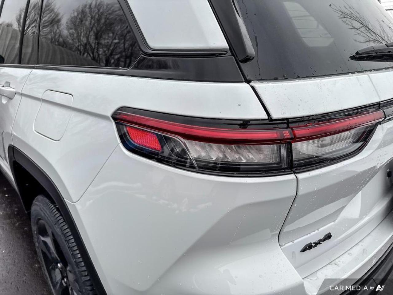 2025 Jeep Grand Cherokee Laredo 4dr 4x4 Photo