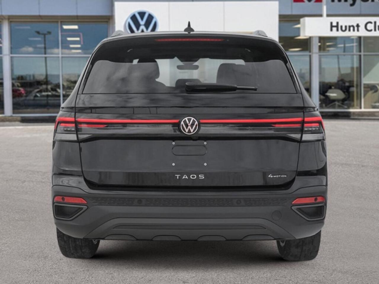 2026 Volkswagen Taos Comfortline Black Edition Photo