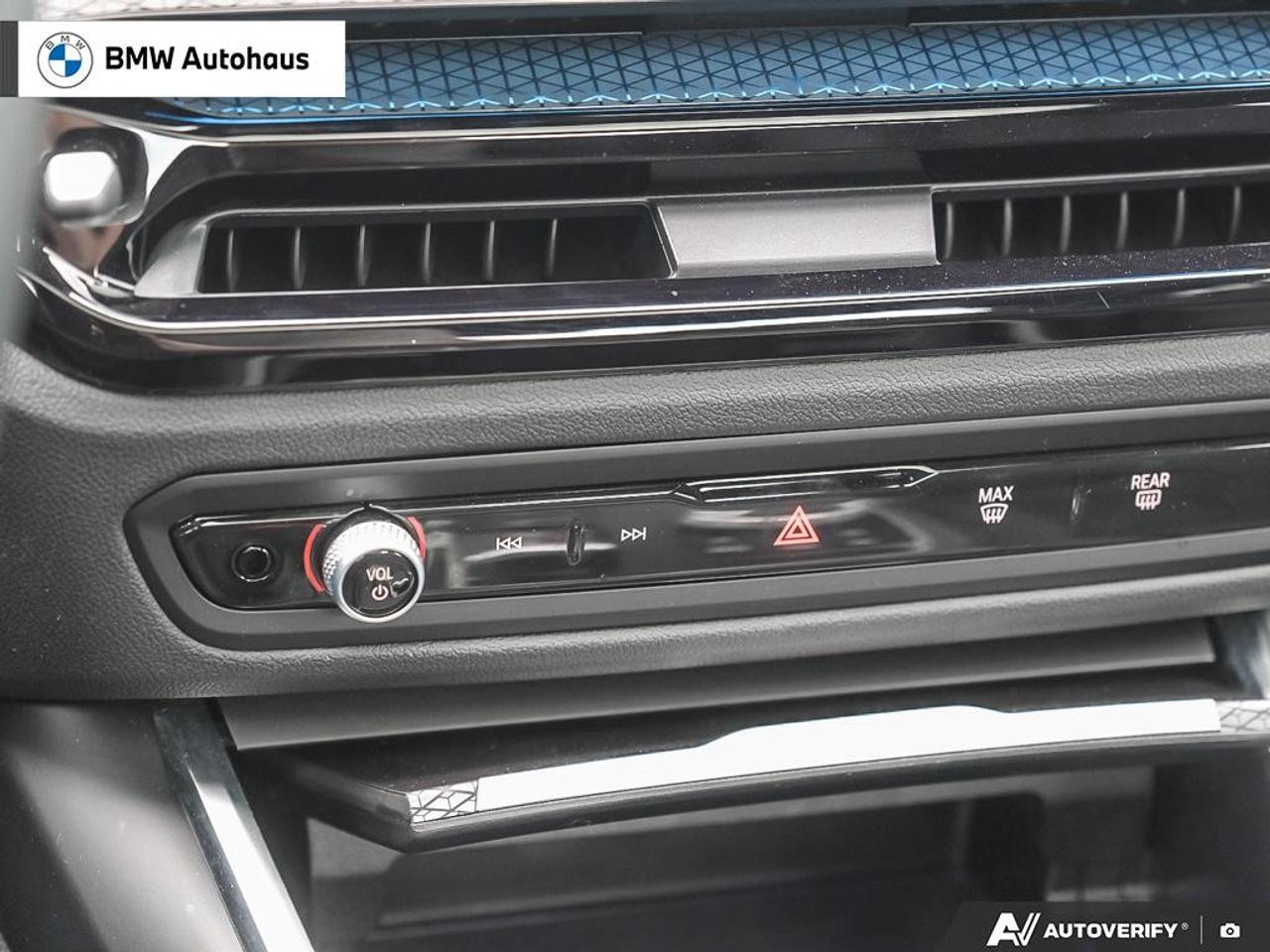 2026 BMW 3 Series Sedan [89CW] Photo