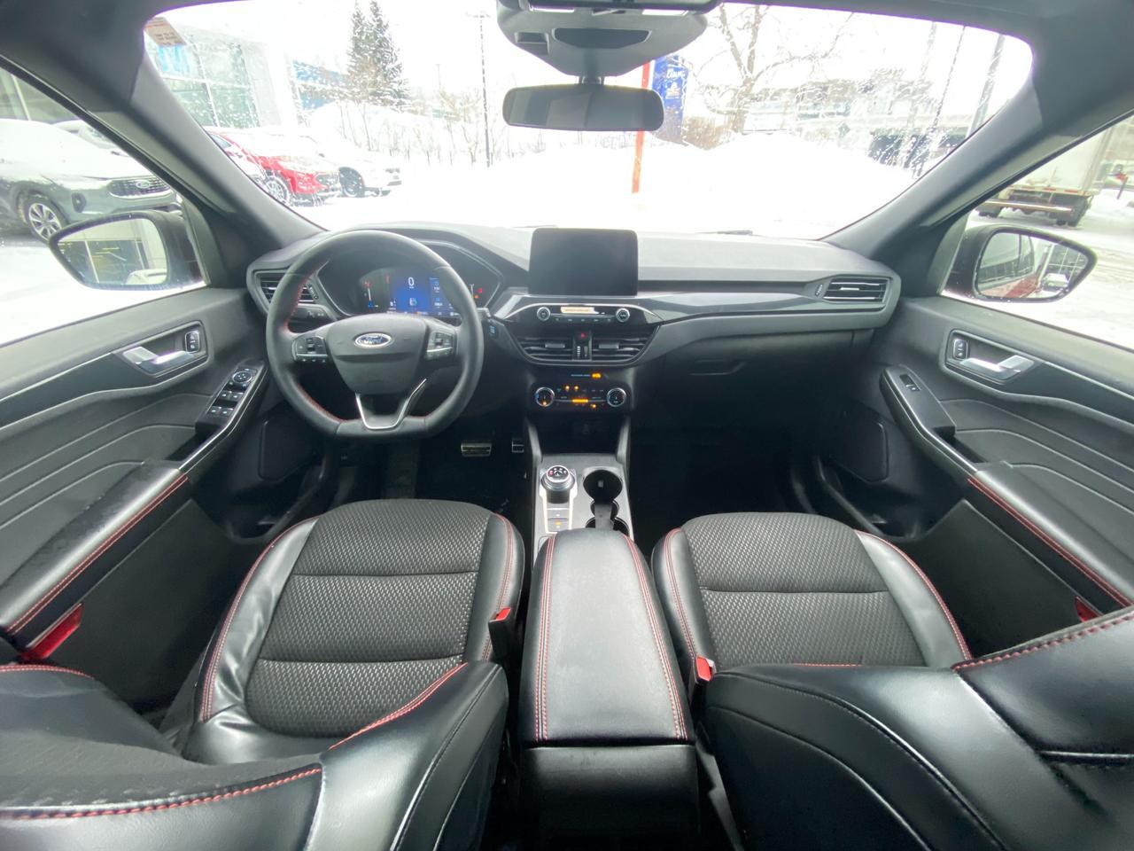 2024 Ford Escape ST-Line 4dr All-Wheel Drive Photo