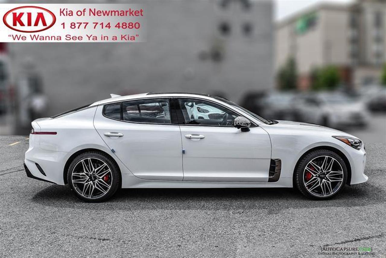 2022 Kia Stinger  Photo