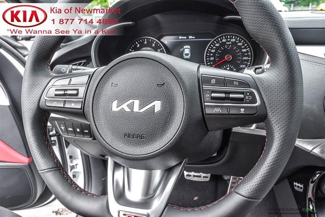 2022 Kia Stinger  Photo