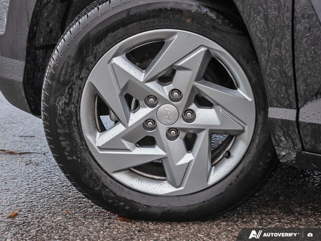 2024 Hyundai KONA 2.0L Essential 4dr Front-Wheel Drive Photo