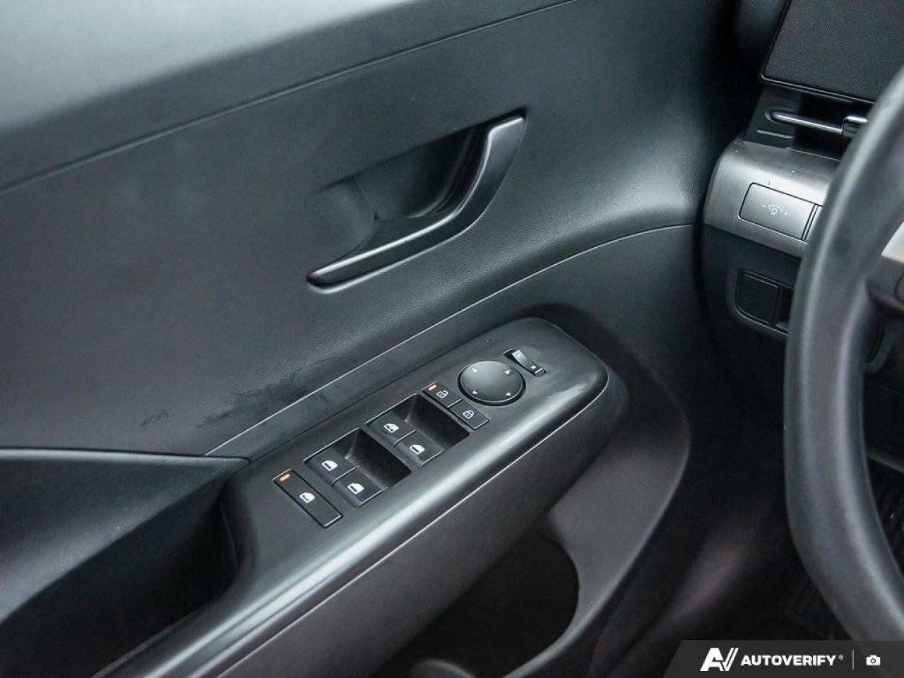 2024 Hyundai KONA 2.0L Essential 4dr Front-Wheel Drive Photo