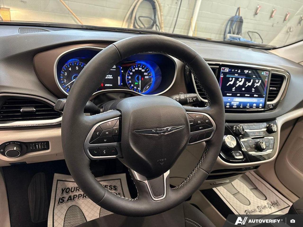 2024 Chrysler Grand Caravan SXT Front-Wheel Drive Passenger Van Photo