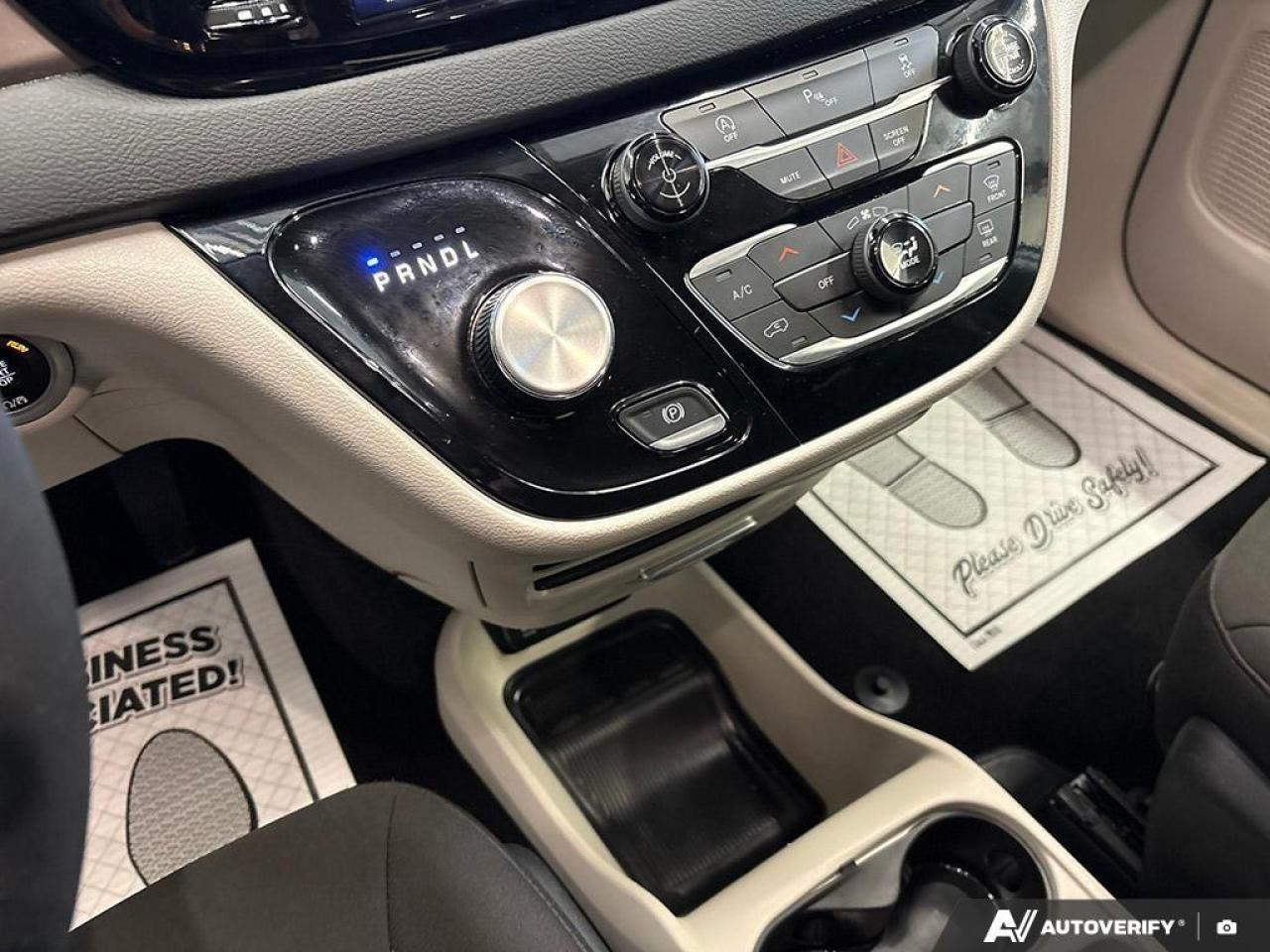 2024 Chrysler Grand Caravan SXT Front-Wheel Drive Passenger Van Photo