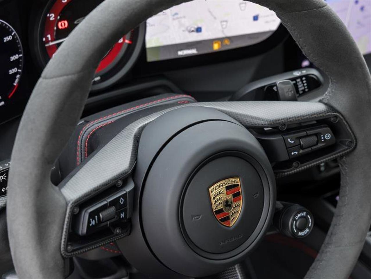 2023 Porsche 911 Carrera 4 GTS Aerokit Front Axle Lift System Premi Photo