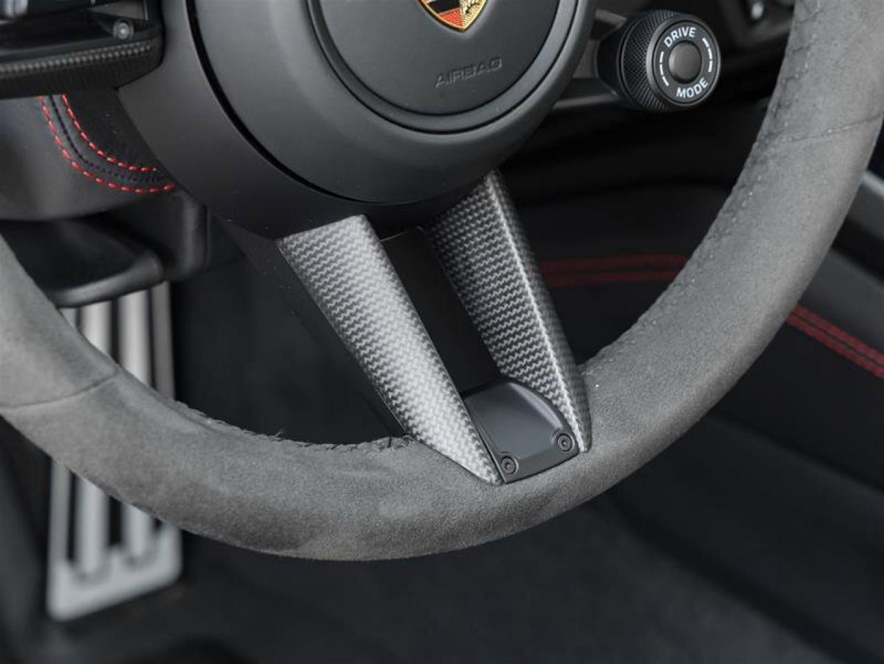 2023 Porsche 911 Carrera 4 GTS Aerokit Front Axle Lift System Premi Photo