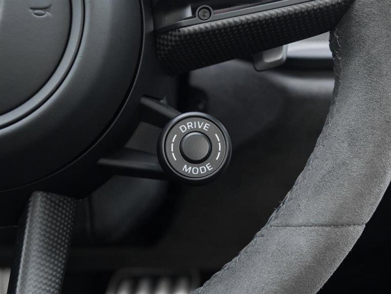 2023 Porsche 911 Carrera 4 GTS Aerokit Front Axle Lift System Premi Photo