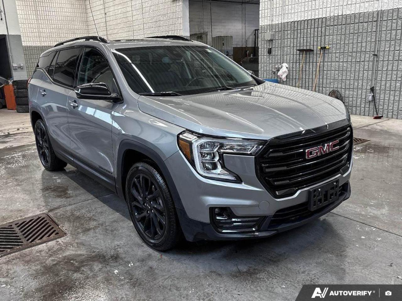 2024 GMC Terrain SLT 4dr All-Wheel Drive Photo