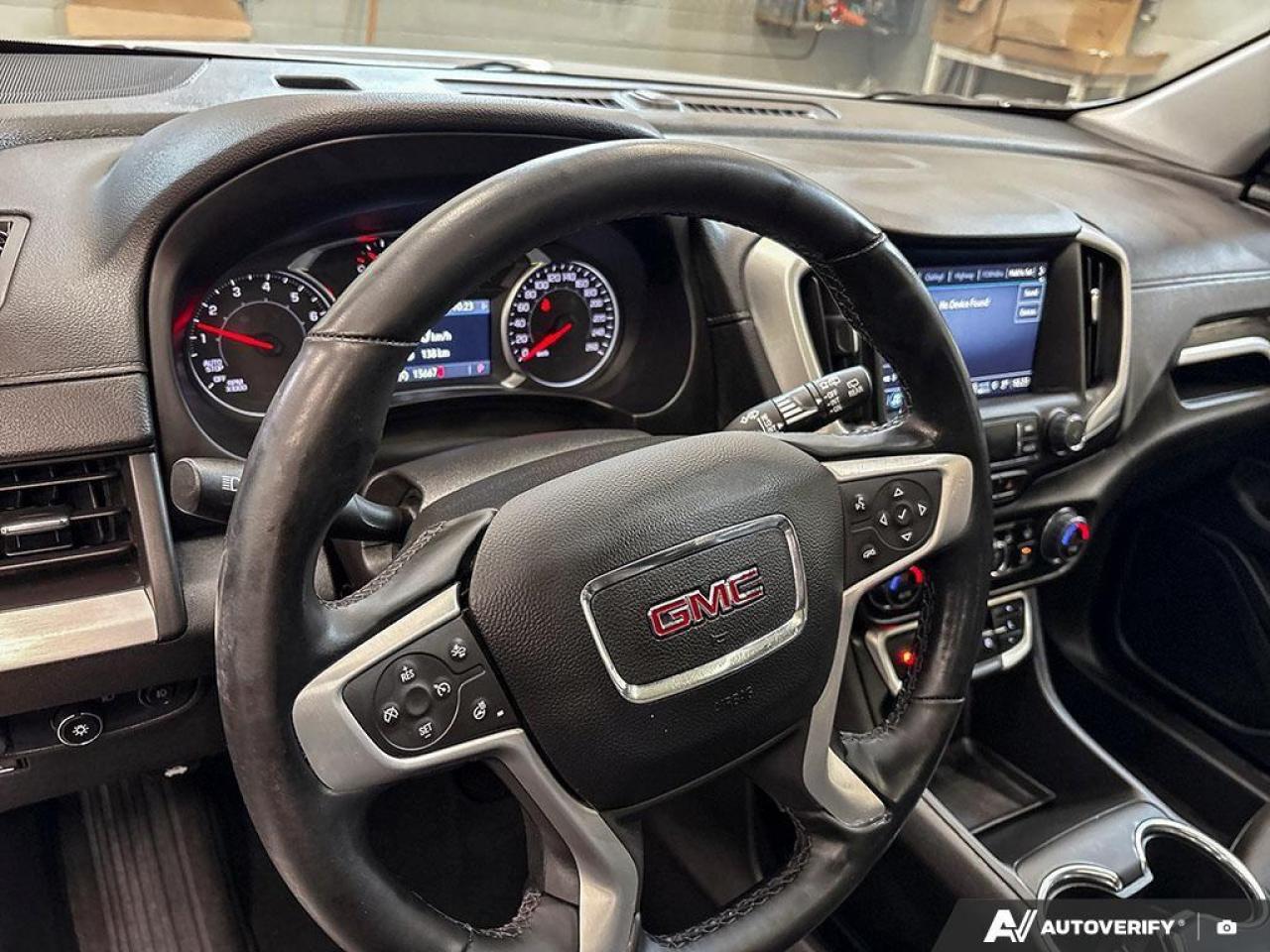 2024 GMC Terrain SLT 4dr All-Wheel Drive Photo