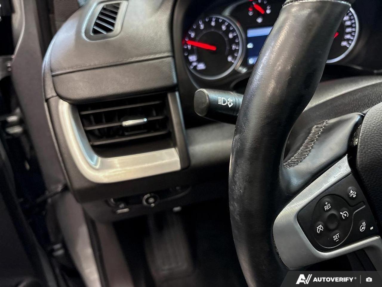 2024 GMC Terrain SLT 4dr All-Wheel Drive Photo