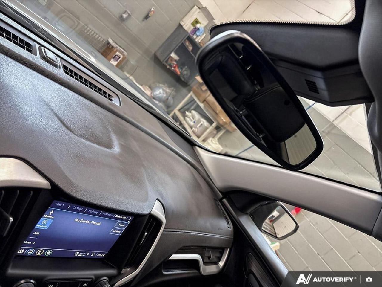 2024 GMC Terrain SLT 4dr All-Wheel Drive Photo