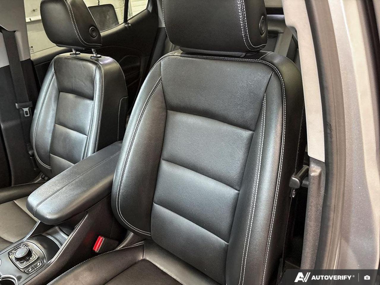 2024 GMC Terrain SLT 4dr All-Wheel Drive Photo