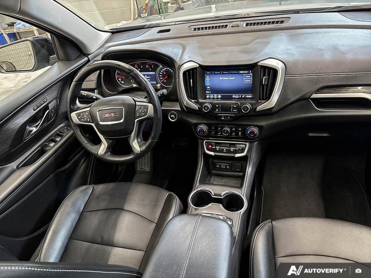 2024 GMC Terrain SLT 4dr All-Wheel Drive Photo