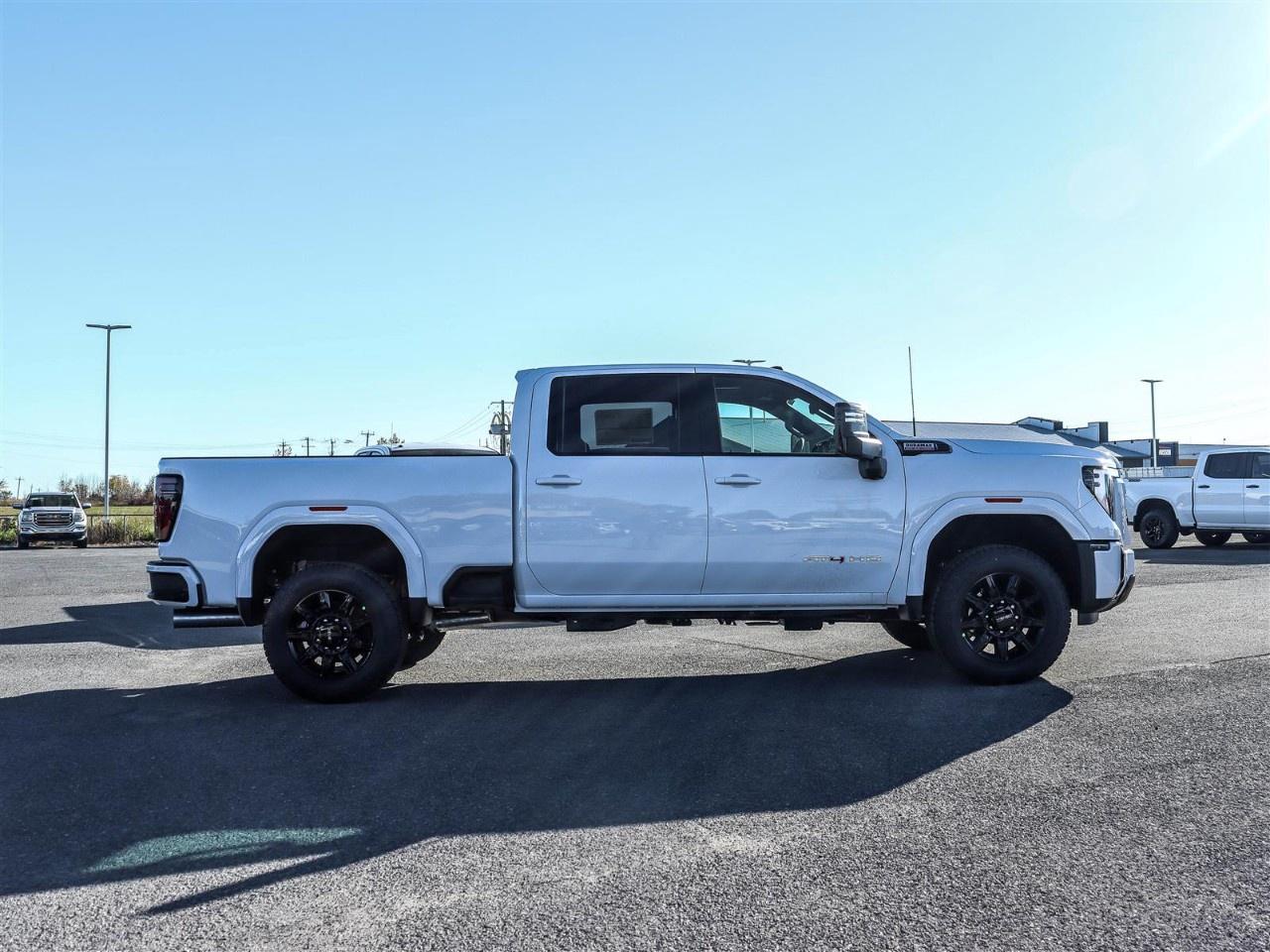 2026 GMC Sierra 3500HD 4WD Crew Cab Standard Box AT4 Photo