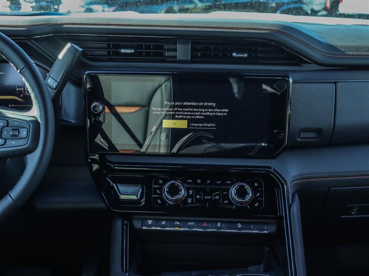 2026 GMC Sierra 3500HD 4WD Crew Cab Standard Box AT4 Photo