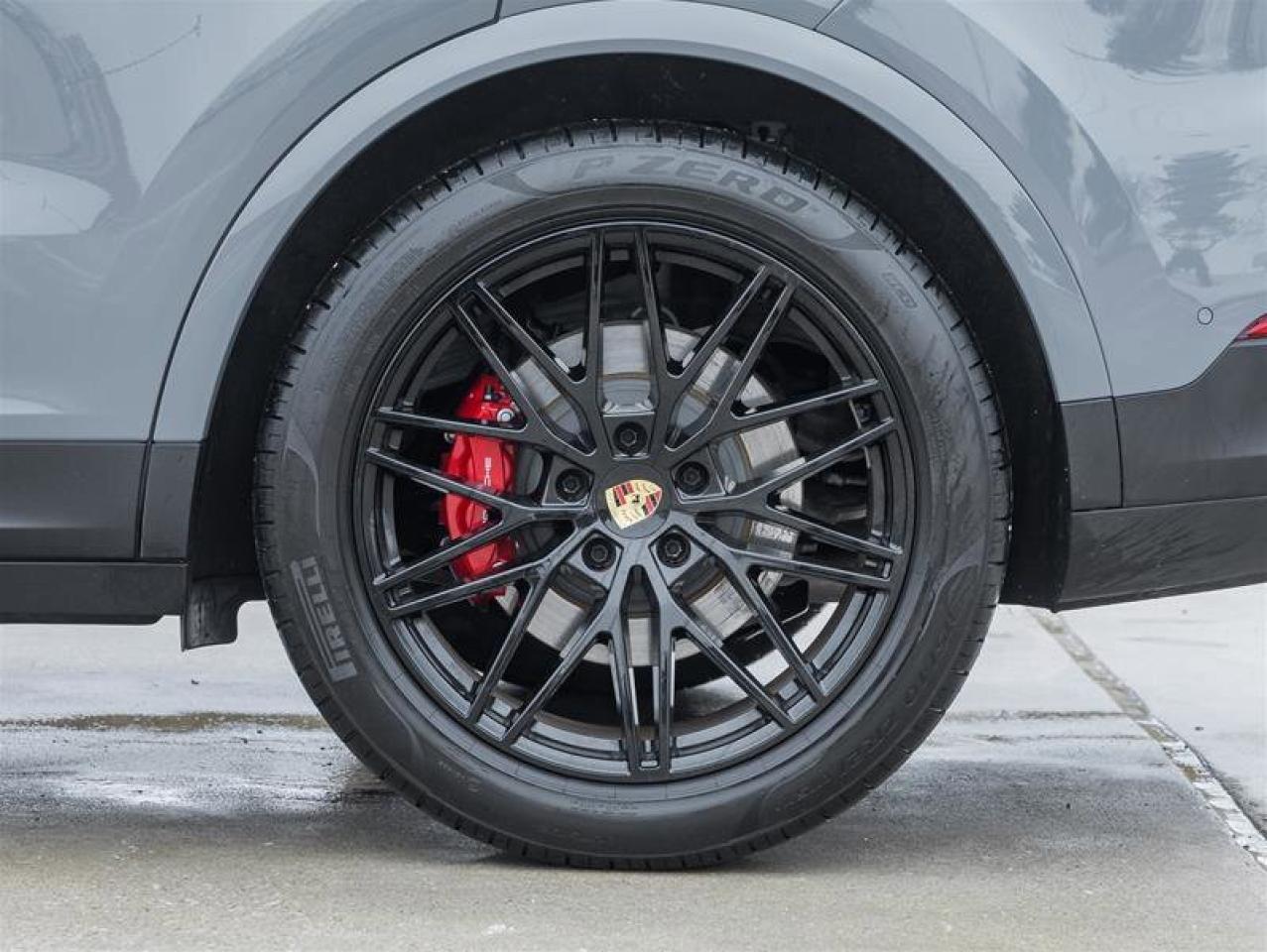 2024 Porsche Cayenne S AWD Premium Pkg Plus 21 RS Spyder Design Wheels Photo