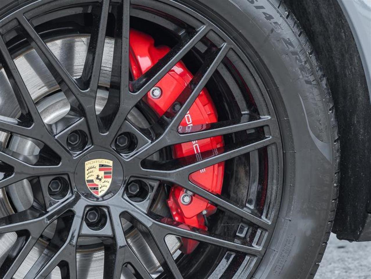 2024 Porsche Cayenne S AWD Premium Pkg Plus 21 RS Spyder Design Wheels Photo