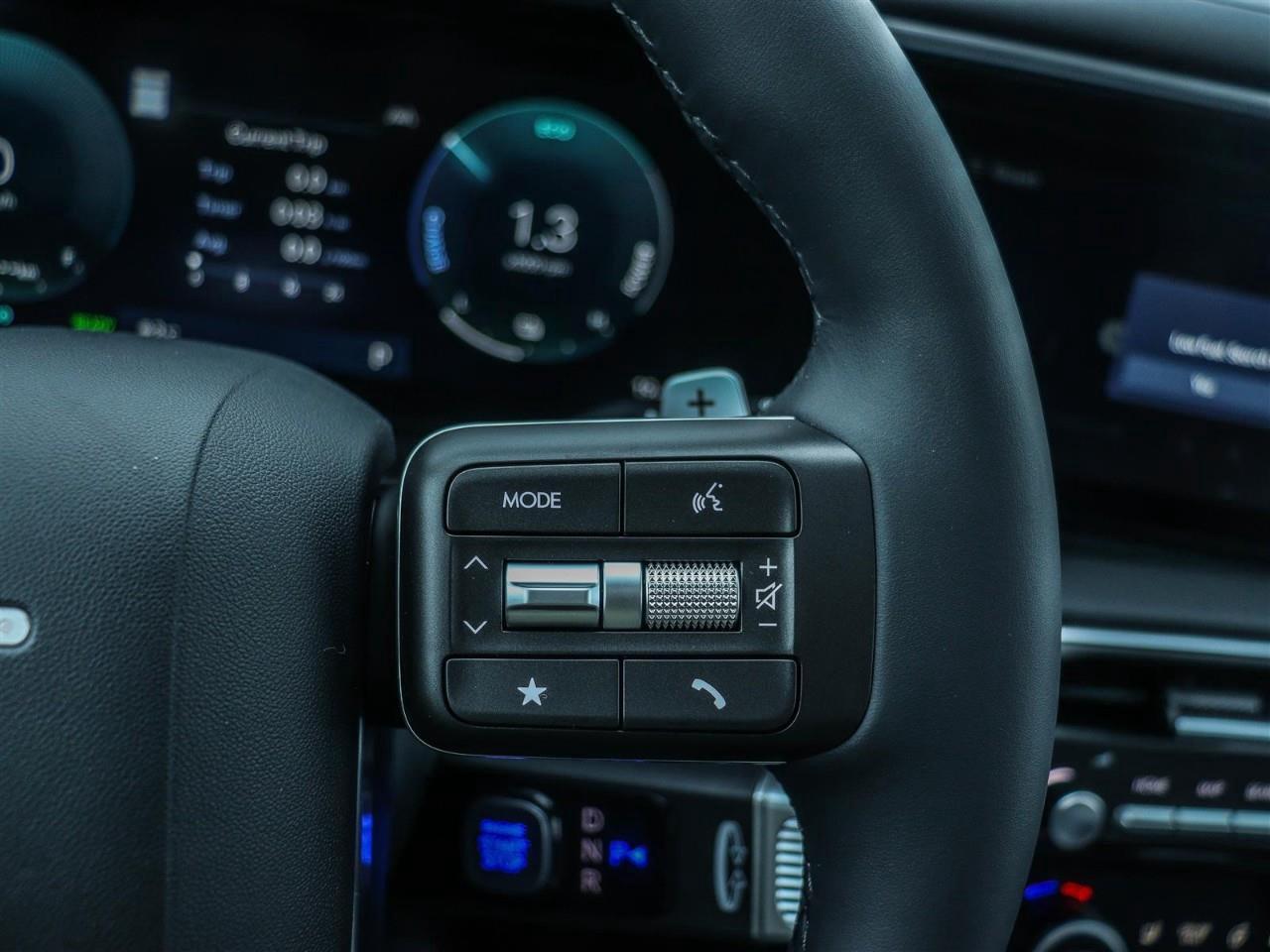 2026 Hyundai Palisade HEV Luxury 8 Passenger 4dr All-Wheel Drive Photo