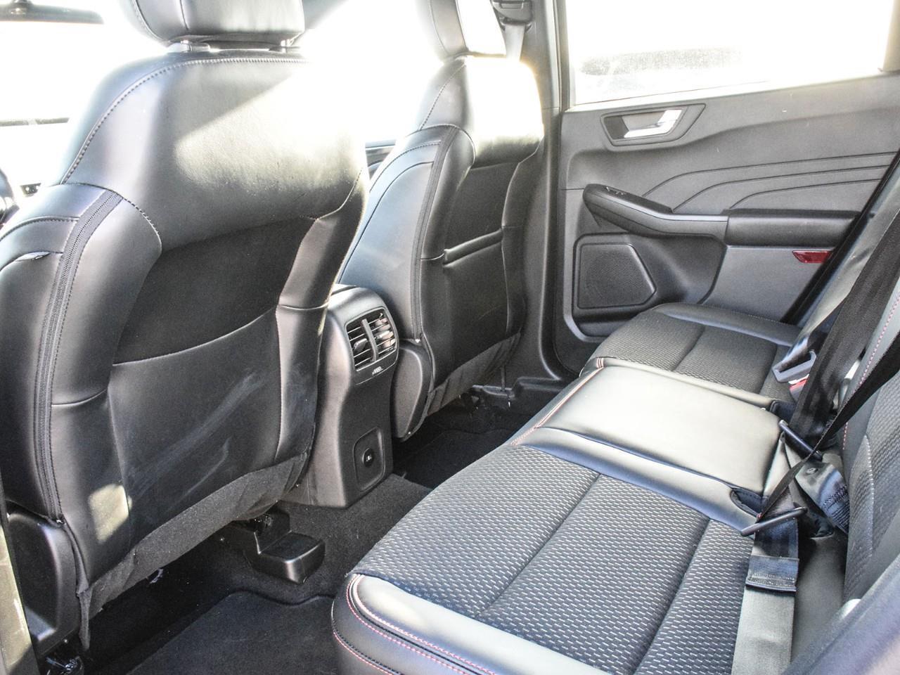 2025 Ford Escape ST-Line   LEASE ME SEE BELOW FOR DETAILS! Photo