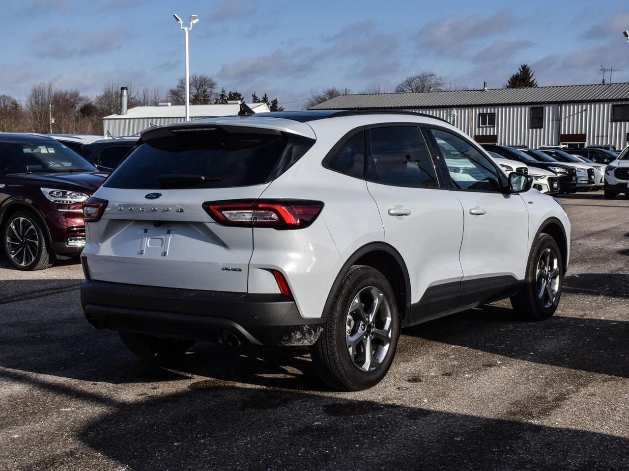 2025 Ford Escape ST-Line   LEASE ME   4.99% for 72 Months O.A.C Photo