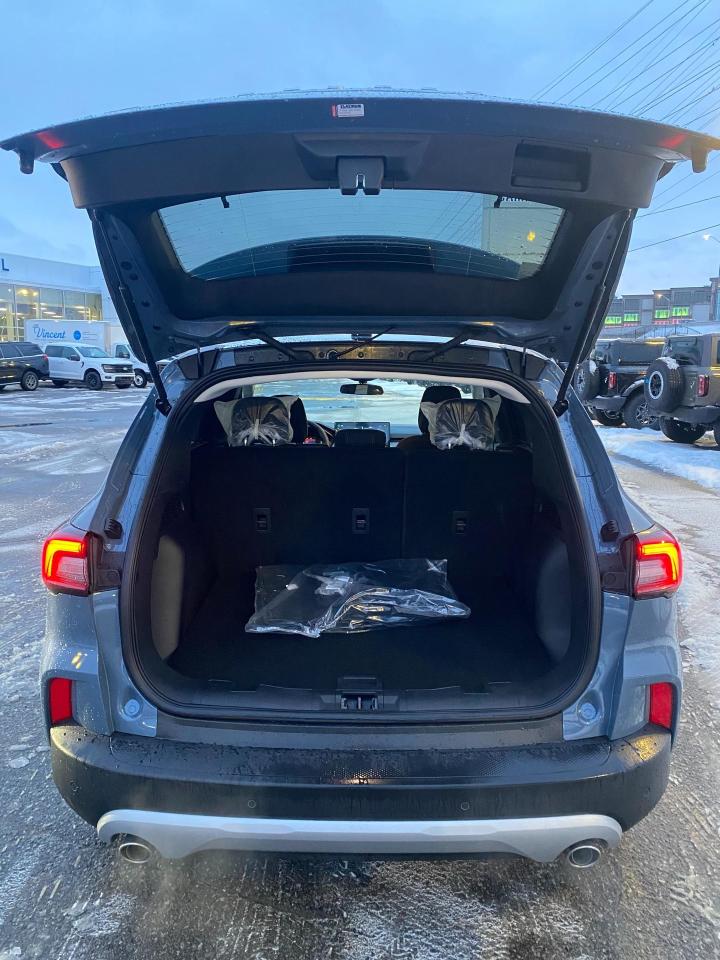 2026 Ford Escape Active 4dr Front-Wheel Drive Photo