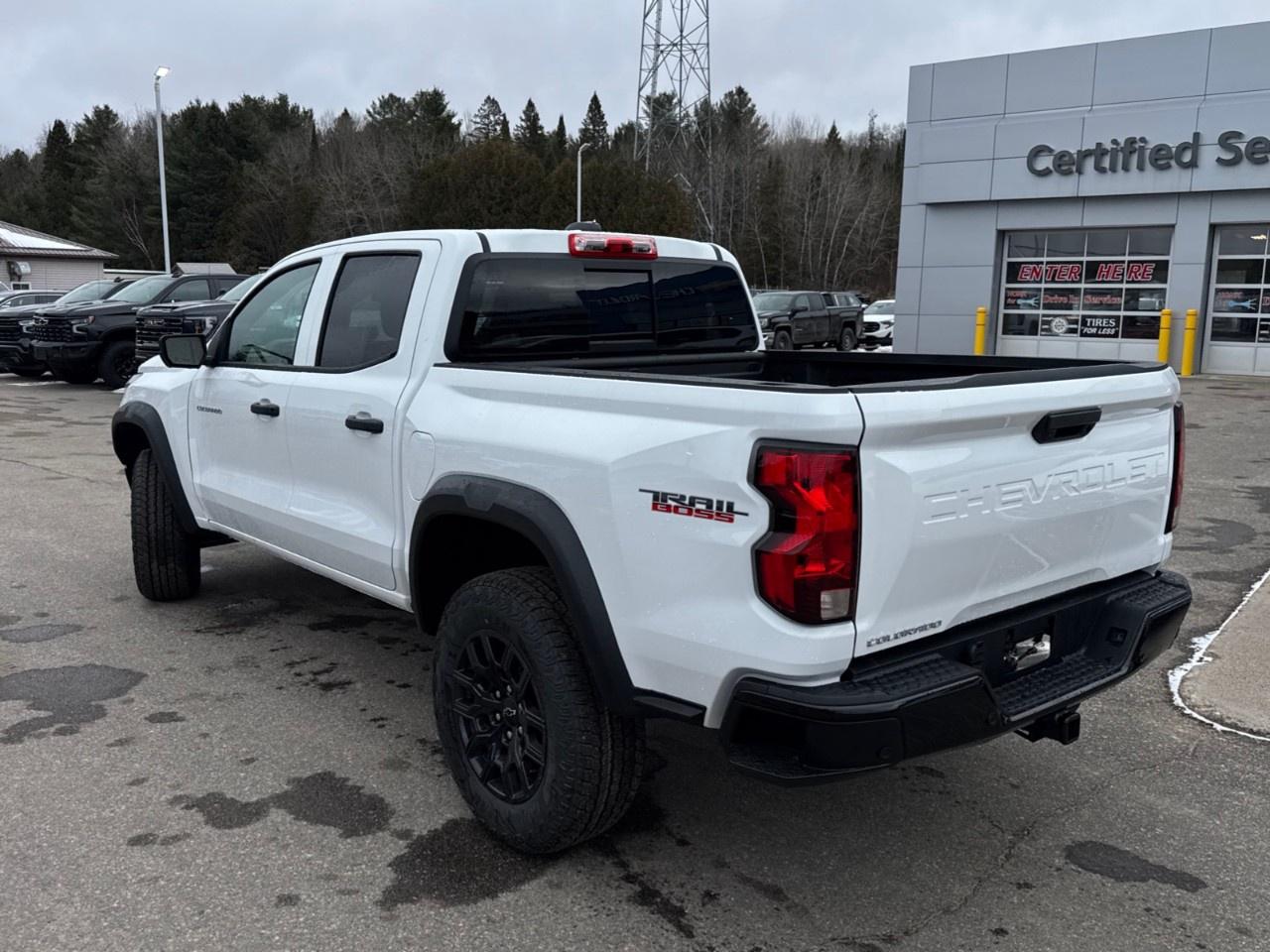 2026 Chevrolet Colorado Crew Cab Short Box 4-Wheel Drive Trail Boss Photo