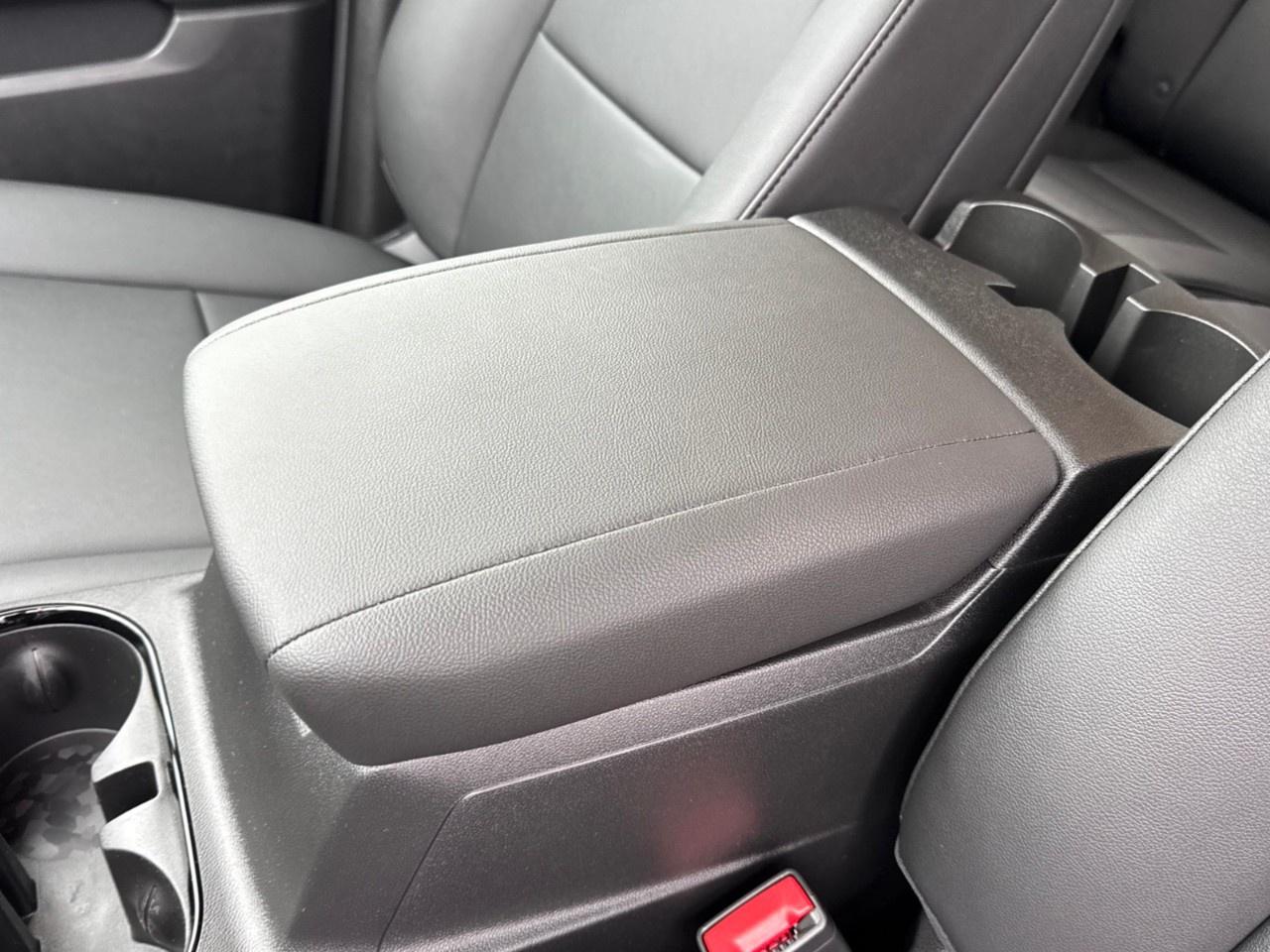 2026 Chevrolet Colorado Crew Cab Short Box 4-Wheel Drive Trail Boss Photo