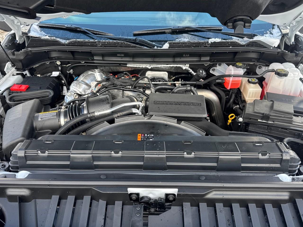 2026 GMC SIERRA 2500HD Crew Cab Standard Box 4-Wheel Drive AT4 Photo