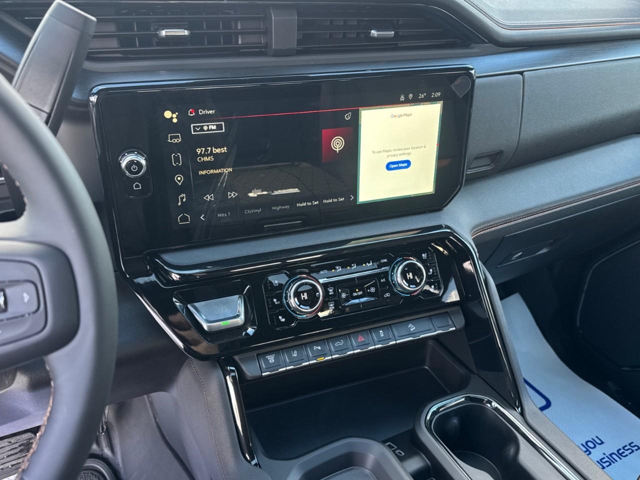 2026 GMC SIERRA 2500HD Crew Cab Standard Box 4-Wheel Drive AT4 Photo