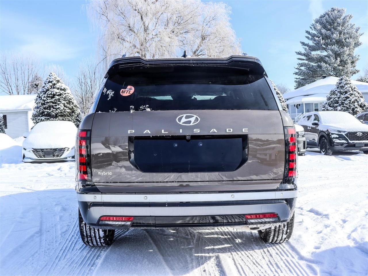 2026 Hyundai Palisade HEV Luxury 7 Passenger 4dr All-Wheel Drive Photo3