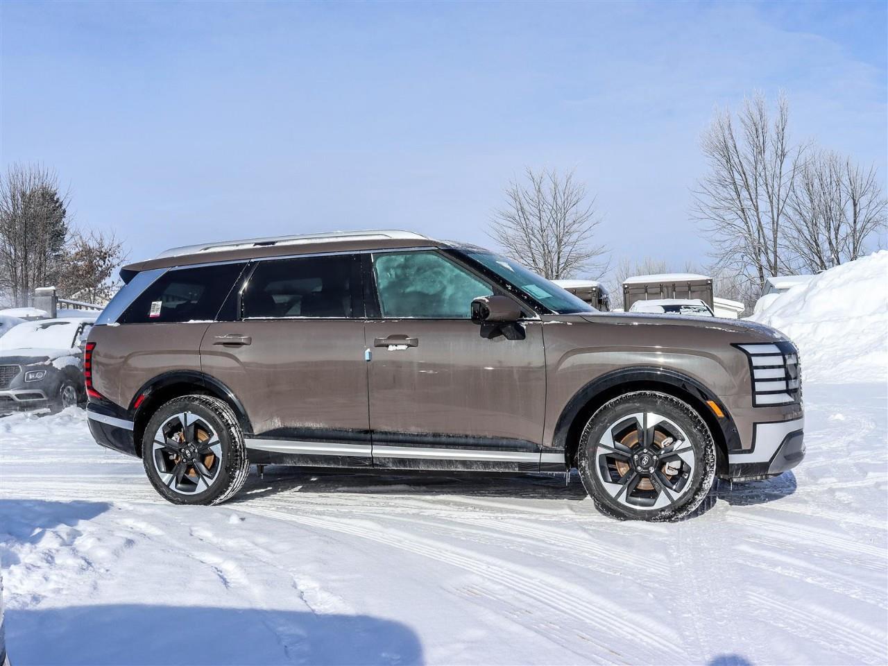 2026 Hyundai Palisade HEV Luxury 7 Passenger 4dr All-Wheel Drive Photo