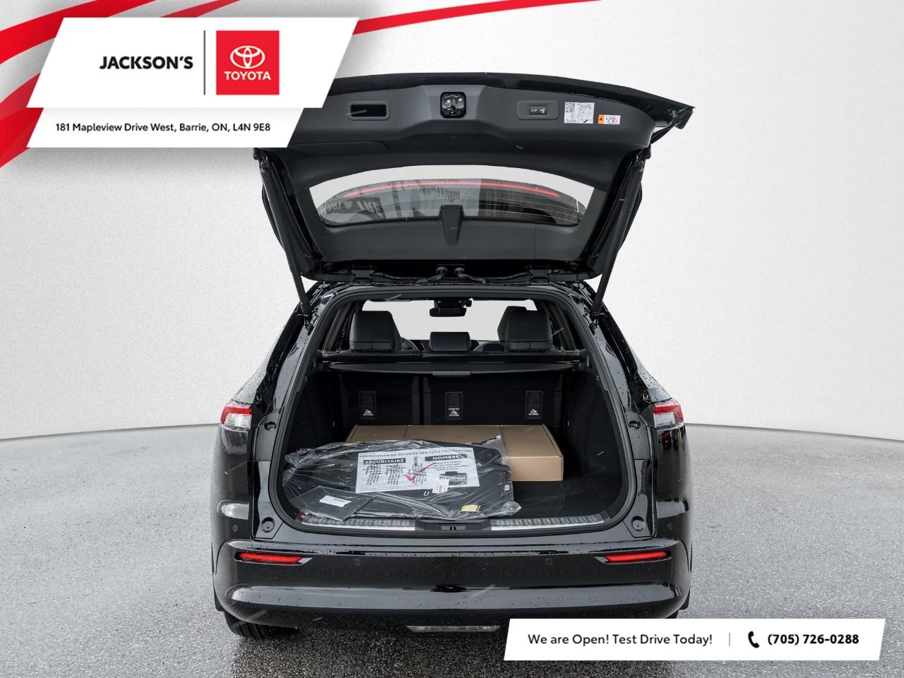 2026 Toyota Crown Signia Limited 4dr All-Wheel Drive Photo