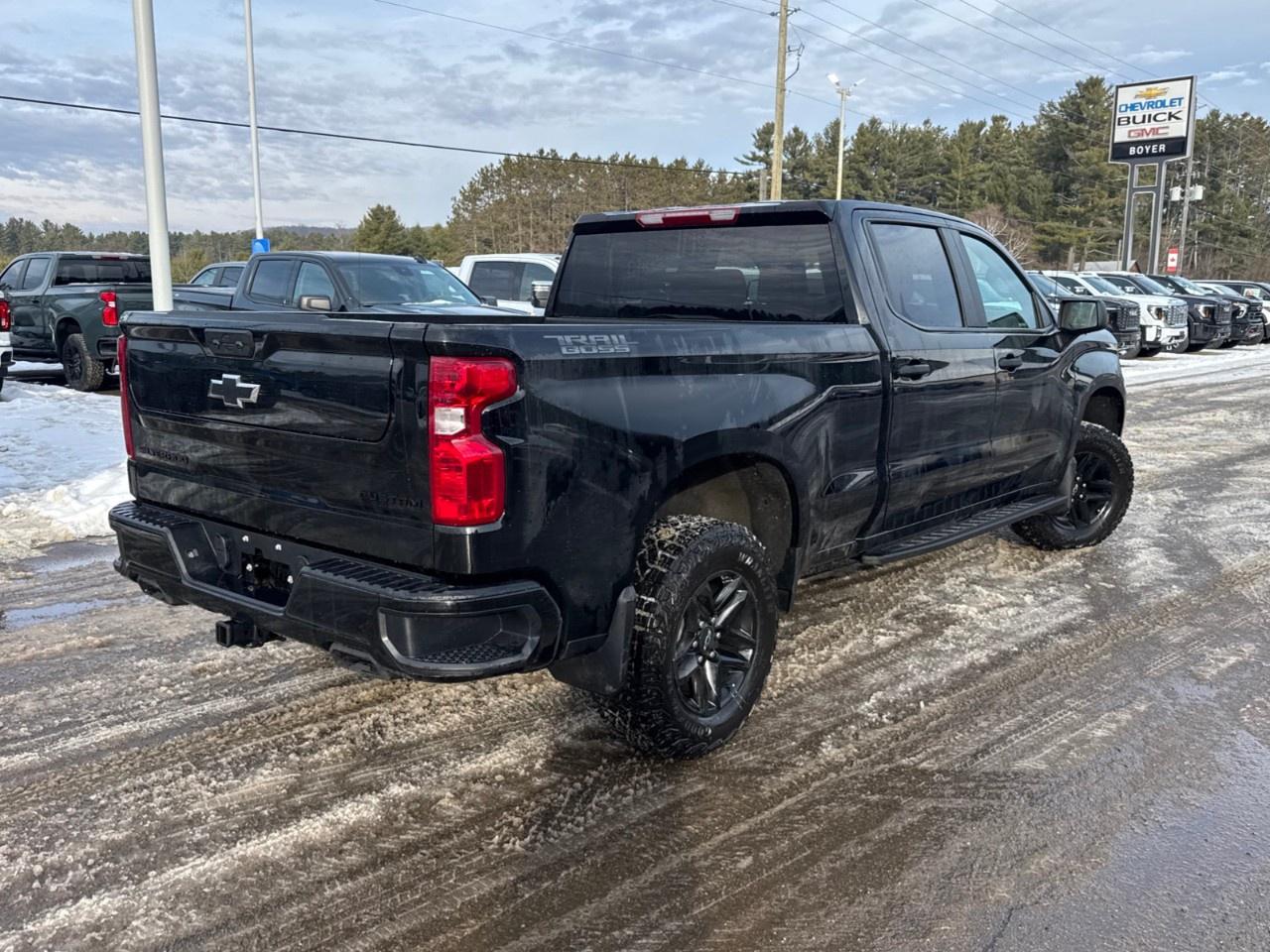 2026 Chevrolet Silverado 1500 Crew Cab Standard Box 4-Wheel Drive Custom Trail Boss Photo