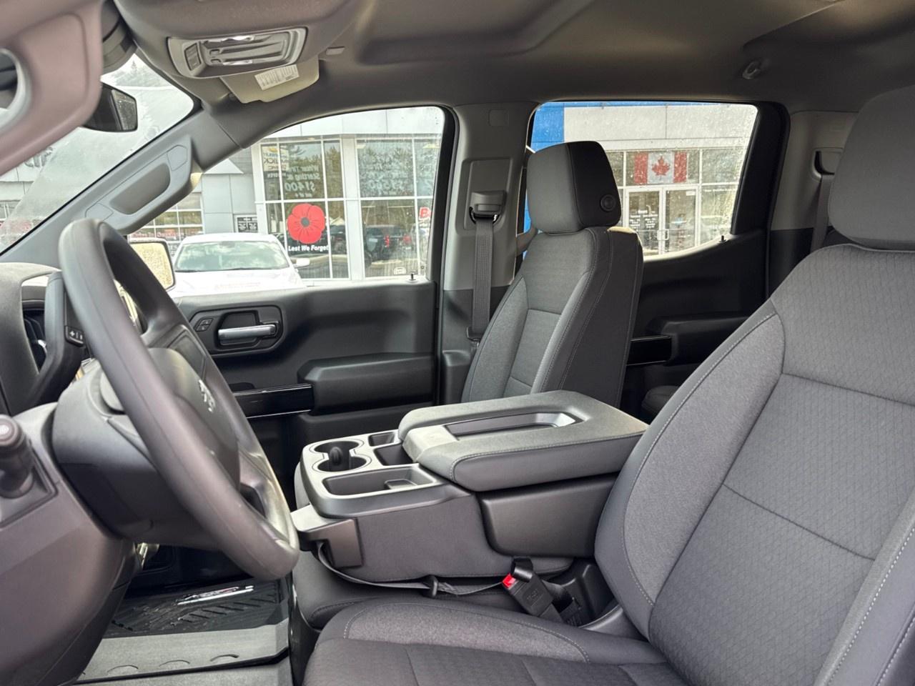 2026 Chevrolet Silverado 1500 Crew Cab Standard Box 4-Wheel Drive Custom Trail Boss Photo