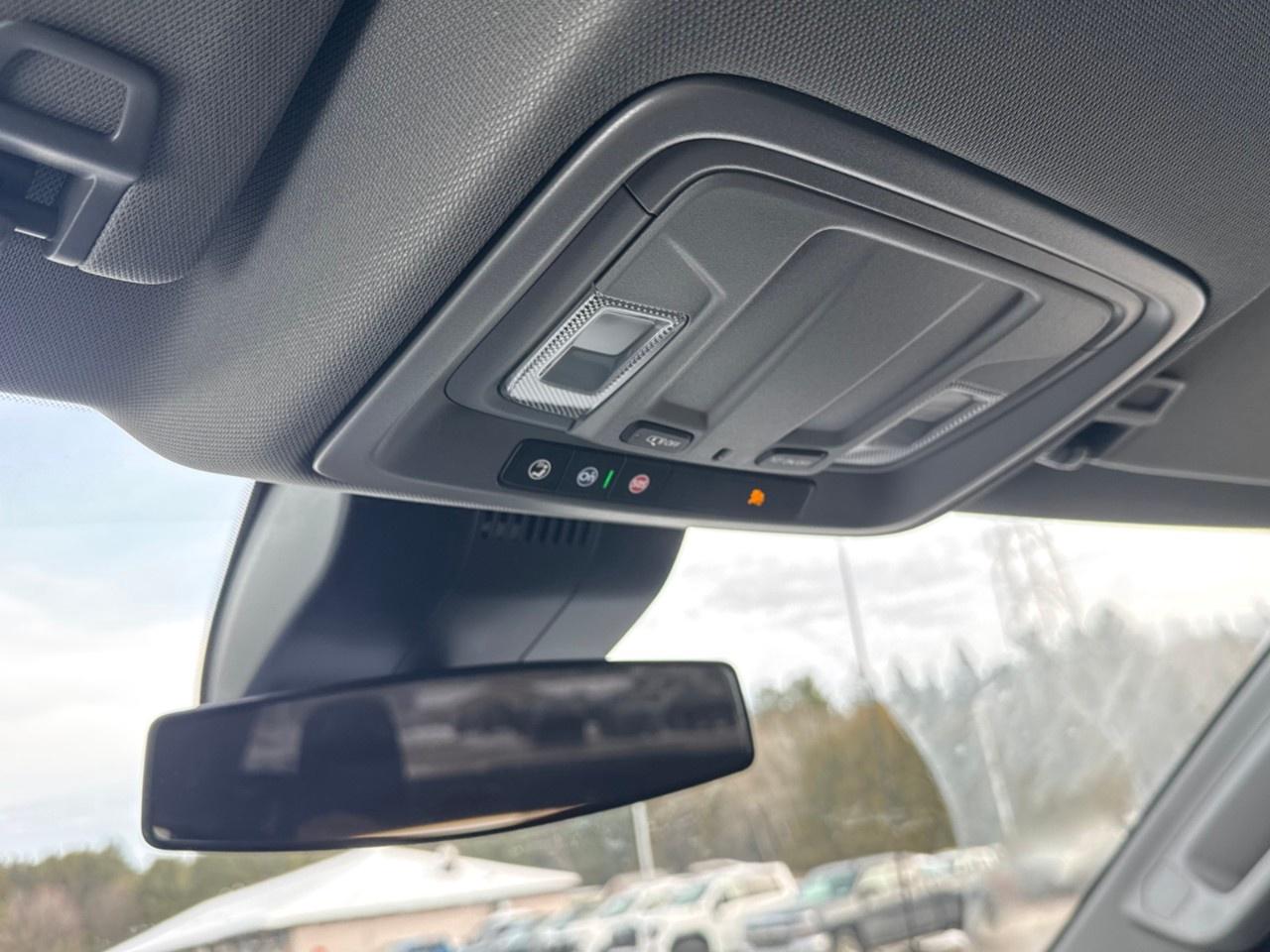 2026 Chevrolet Silverado 1500 Crew Cab Standard Box 4-Wheel Drive Custom Trail Boss Photo