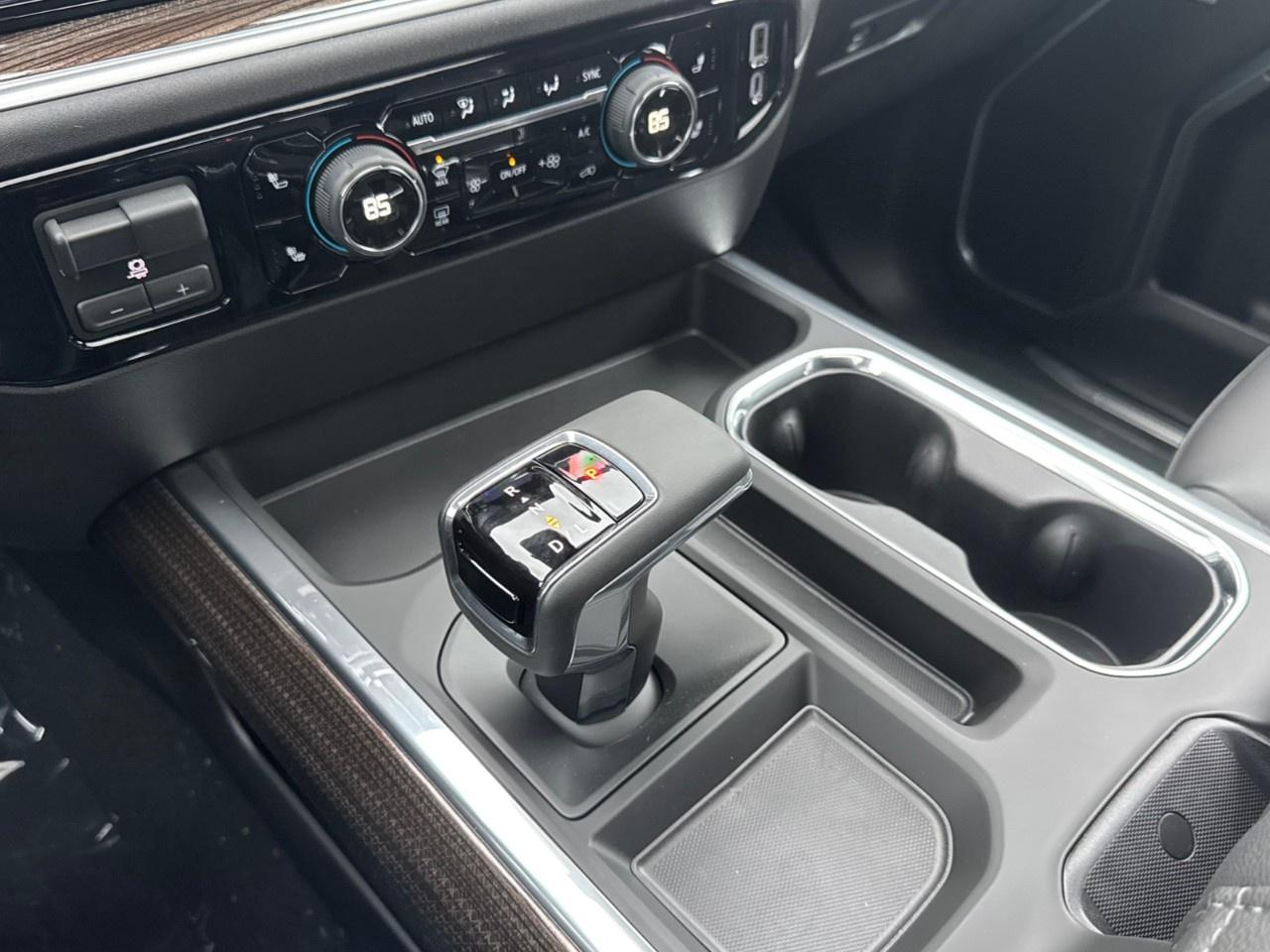 2026 Chevrolet Silverado 1500 Crew Cab Short Box 4-Wheel Drive RST Photo