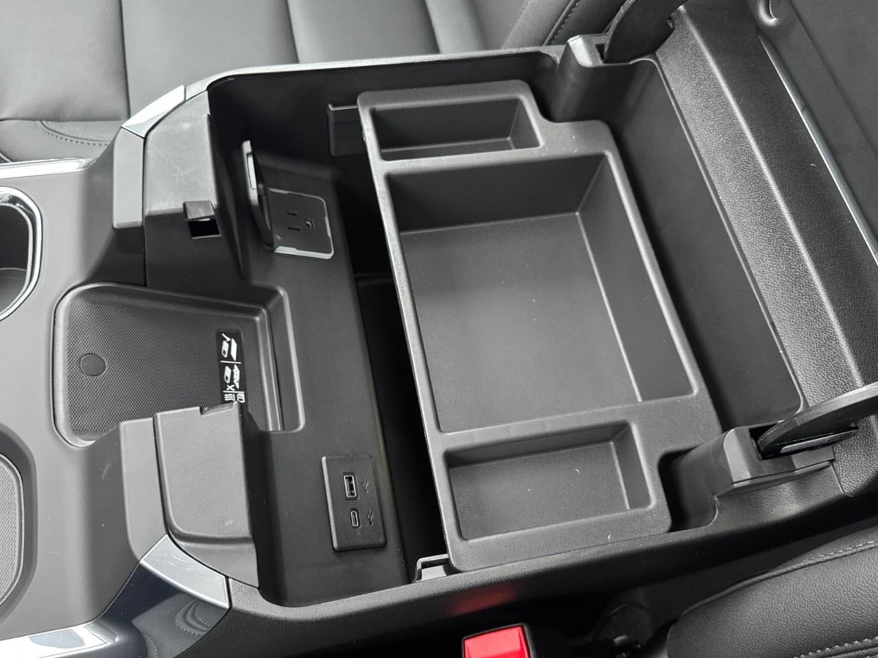 2026 Chevrolet Silverado 1500 Crew Cab Short Box 4-Wheel Drive RST Photo