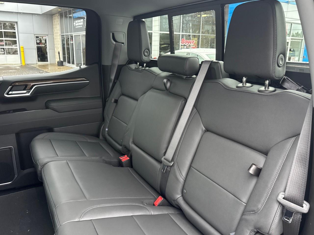 2026 Chevrolet Silverado 1500 Crew Cab Short Box 4-Wheel Drive RST Photo