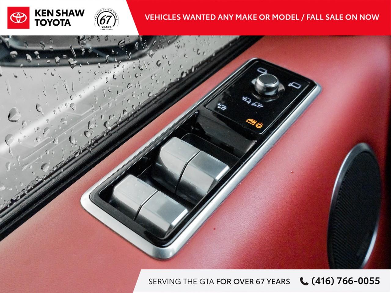 2022 Land Rover Range Rover Sport HST MHEV 4dr All-Wheel Drive Photo