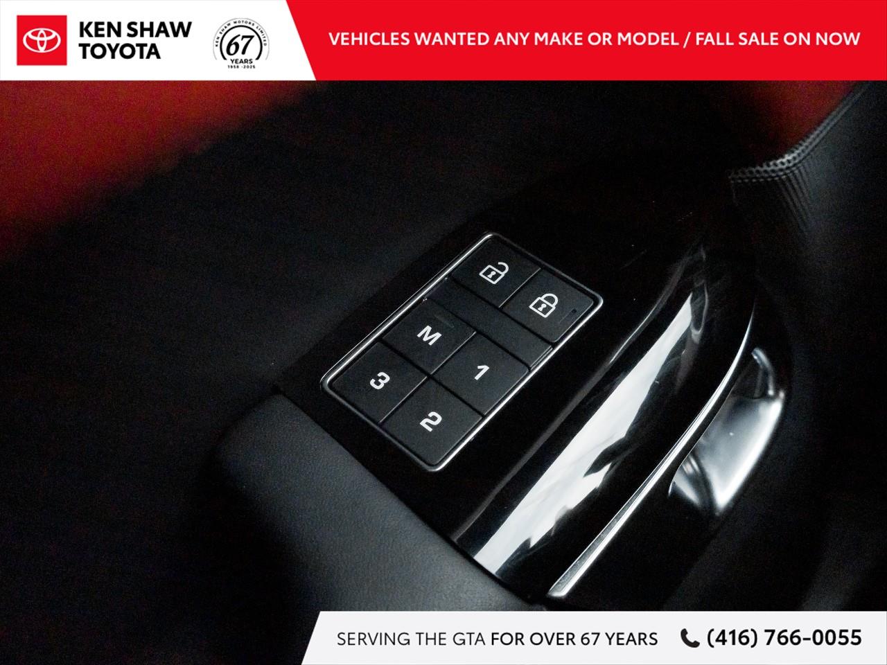 2022 Land Rover Range Rover Sport HST MHEV 4dr All-Wheel Drive Photo